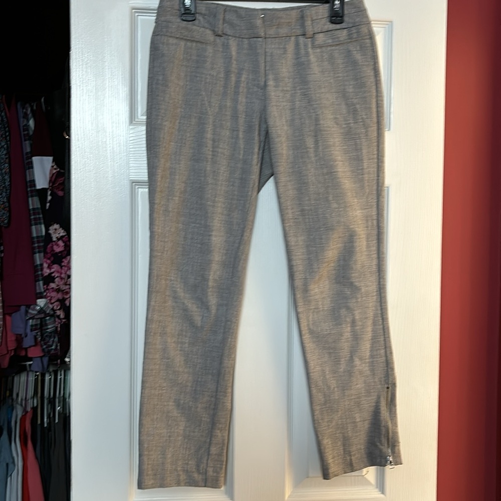 7th avenue suiting collection New York & company grey dress capris size o